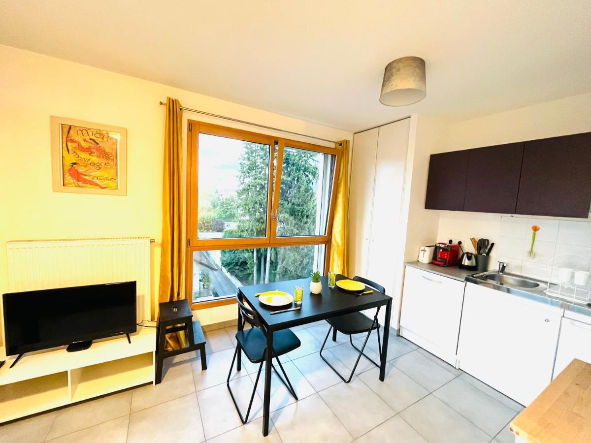 Le Bellevue A 10Min Du Centre A Pied Apartment Annecy Bagian luar foto